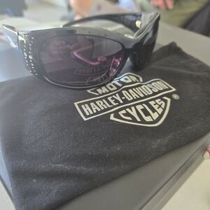 Harley-Davidson Black Sunglasses with Rhinestones